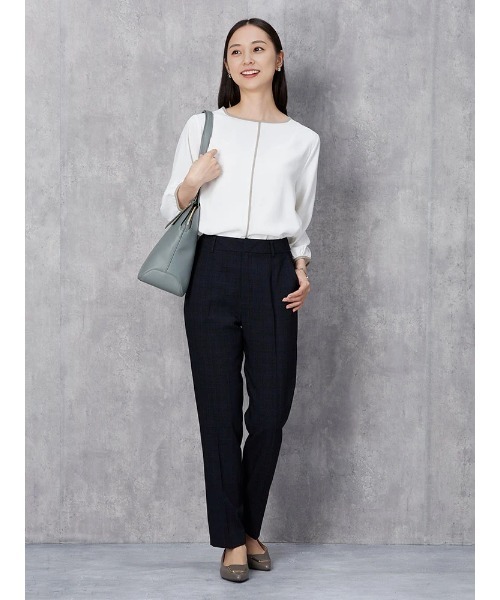 Perfect Suit FActory（パーフェクトスーツファクトリー）の「グレンチェックスーツ　テーパードパンツ　ネイビー/ブラウン【マシンウォッシャブル】【ストレッチ】（スーツパンツ・レディース・ブラウン/ネイビー・9号/7号）」の4枚目の写真