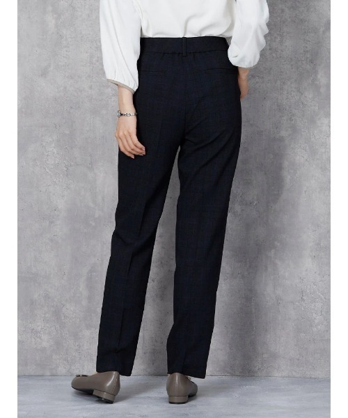 Perfect Suit FActory（パーフェクトスーツファクトリー）の「グレンチェックスーツ　テーパードパンツ　ネイビー/ブラウン【マシンウォッシャブル】【ストレッチ】（スーツパンツ・レディース・ブラウン/ネイビー・9号/7号）」の11枚目の写真