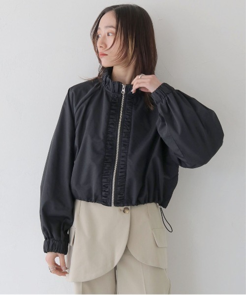 CLEIO（クレイオ）の「【CLEIO】スタンドカラーナイロンブルゾン/STAND COLLAR NYLON BLOUSON/922-12616（ナイロンジャケット・レディース・ベージュ/アイボリー/ブラック・FREE）」の3枚目の写真