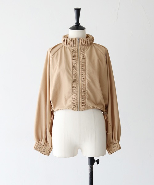 CLEIO(クレイオ)の「【CLEIO】スタンドカラーナイロンブルゾン/STAND COLLAR NYLON BLOUSON/922-12616(ナイロンジャケット・レディース・ベージュ/アイボリー/ブラック・FREE)」の8枚目の写真