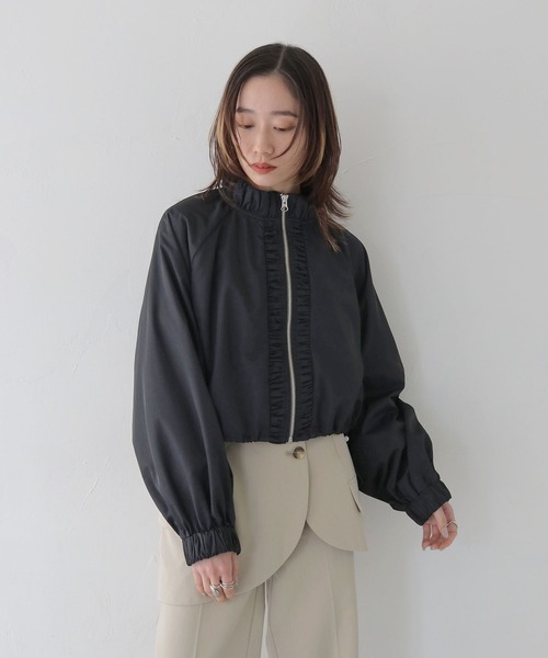 CLEIO(クレイオ)の「【CLEIO】スタンドカラーナイロンブルゾン/STAND COLLAR NYLON BLOUSON/922-12616(ナイロンジャケット・レディース・ベージュ/アイボリー/ブラック・FREE)」の15枚目の写真