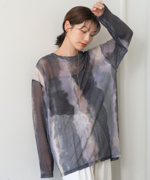 Bou Jeloud（ブージュルード）の「オーバーサイズニュアンスシアートップス（Tシャツ/カットソー・レディース・ブラウン/ネイビー・FREE）」の15枚目の写真