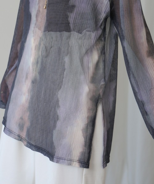 Bou Jeloud（ブージュルード）の「オーバーサイズニュアンスシアートップス（Tシャツ/カットソー・レディース・ブラウン/ネイビー・FREE）」の12枚目の写真