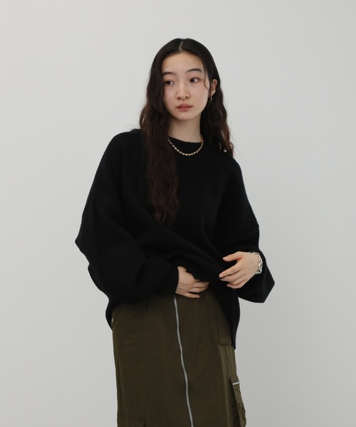 NOGLE(ノグル)の「【NOGLE/ノグル】カラールーズリブニット(ニット/セーター・レディース・カーキ/グレイッシュベージュ/レッド/ピンク/ネイビー/グレー/ブラック/アイボリー/ライトグレー/ブラウン/ブラック系/ブラウン系/オリーブ/ブルー/オートミール・FREE)」の16枚目の写真