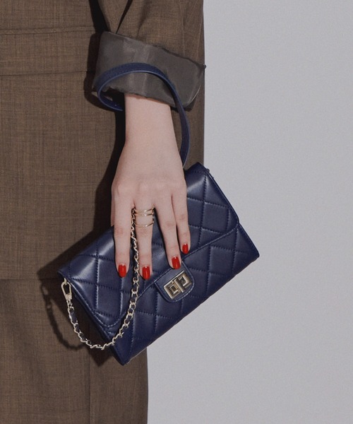 NICAL（ニカル）の「【本革】【NICAL】キルトチェーンバック/544380（ショルダーバッグ・レディース・ネイビー/ベージュ/レッド/キャメル/ブラック・FREE）」の3枚目の写真