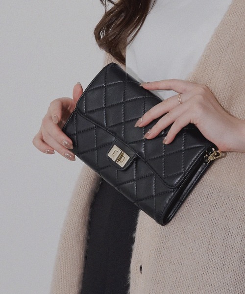 NICAL（ニカル）の「【本革】【NICAL】キルトチェーンバック/544380（ショルダーバッグ・レディース・ネイビー/ベージュ/レッド/キャメル/ブラック・FREE）」の2枚目の写真