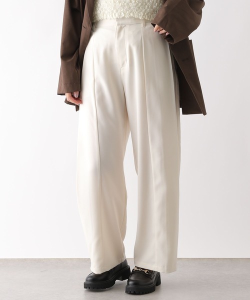 LEPSIM（レプシィム）の「サイドタックパンツ　133641（その他パンツ・レディース・アイボリー/ブラック/グレー・FREE）」の4枚目の写真