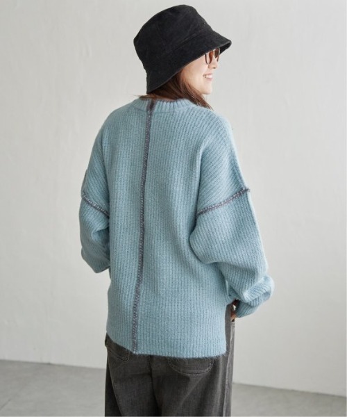 LBC（エルビーシー）の「配色ステッチ畦ニットプルオーバー（ニット/セーター・レディース・ライトブルー/パープル/グレー/オフホワイト・M/L）」の3枚目の写真