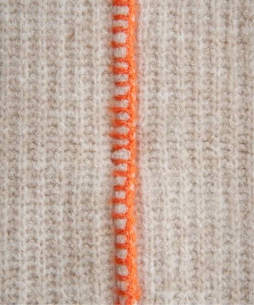 LBC（エルビーシー）の「配色ステッチ畦ニットプルオーバー（ニット/セーター・レディース・ライトブルー/パープル/グレー/オフホワイト・M/L）」の9枚目の写真