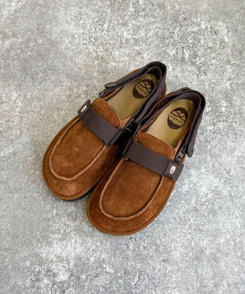 fredy emue(フレディエミュ)の「【SHAKA/シャカ】MOG MULE TASSEL SUEDE(サンダル・レディース・ブラック/ブラウン・24/23)」の15枚目の写真