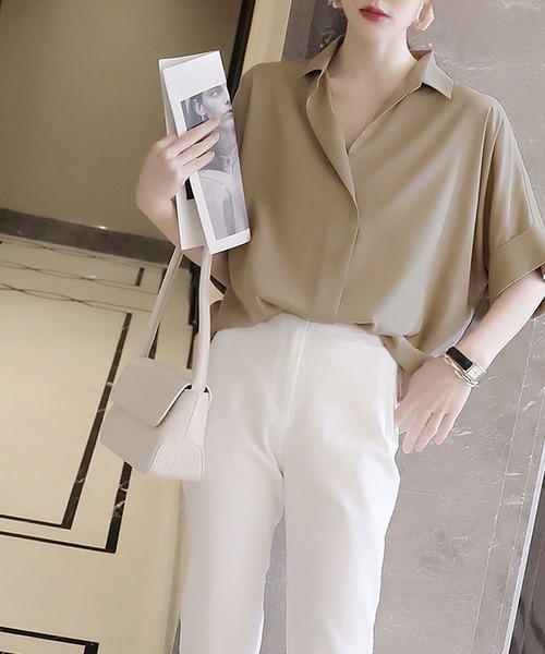 Dewlily(デューリリー)の「スキッパーシャツブラウス(シャツ/ブラウス・レディース・ブラック/ベージュ/ホワイト・XL/L/M)」の10枚目の写真