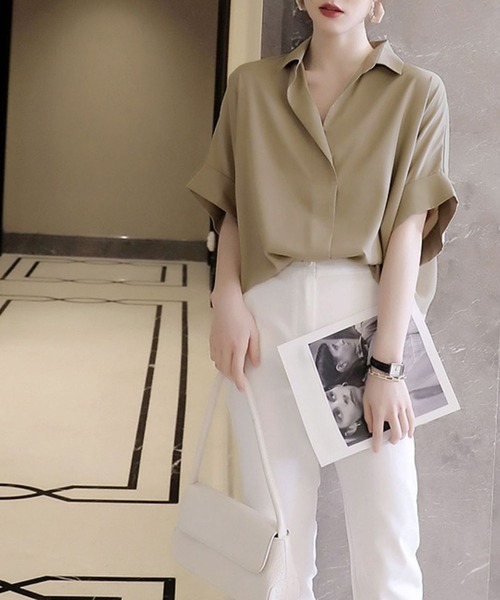 Dewlily(デューリリー)の「スキッパーシャツブラウス(シャツ/ブラウス・レディース・ブラック/ベージュ/ホワイト・XL/L/M)」の13枚目の写真