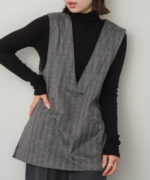 SENSE OF PLACE by URBAN RESEARCH（センスオブプレイスバイアーバンリサーチ）の「ジャージーメルトンVネックジレ（ベスト・レディース・ベージュ系その他/ブラウン系その他/ブラック系その他・ONE）」の2枚目の写真