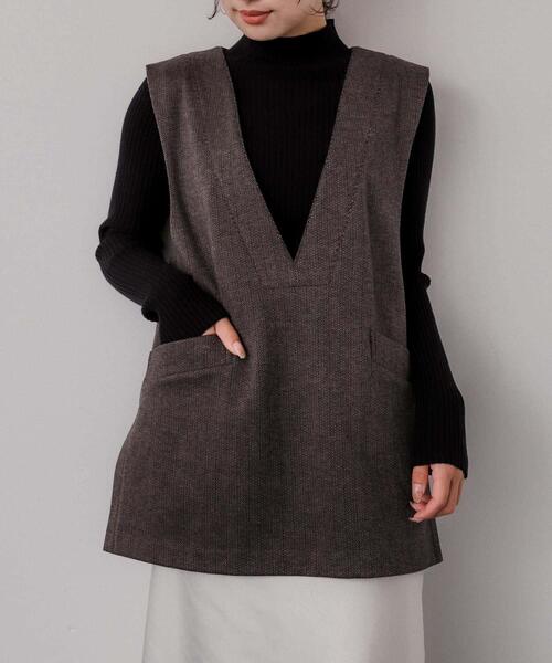 SENSE OF PLACE by URBAN RESEARCH（センスオブプレイスバイアーバンリサーチ）の「ジャージーメルトンVネックジレ（ベスト・レディース・ベージュ系その他/ブラウン系その他/ブラック系その他・ONE）」の22枚目の写真