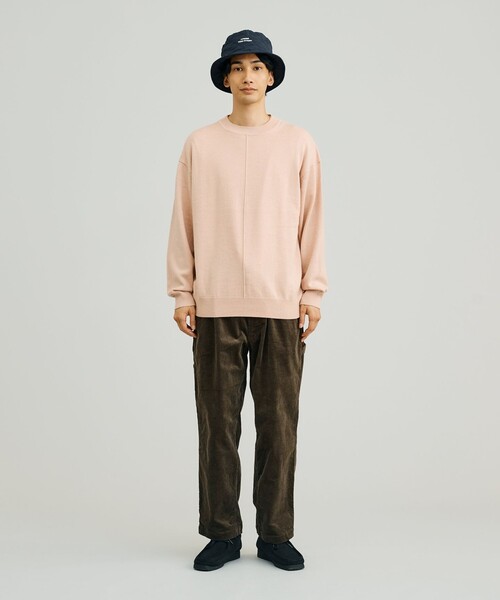 J.PRESS YORK STREET(ジェイプレスヨークストリート)の「【UNISEX】ANTI PILLING WOOL クルーネックニット(ニット/セーター・メンズ・ライトグレー系/ピンク系/オレンジ系/ダルブルー系/ブラック系/アイボリー系・SMALL/MEDIUM/LARGE)」の12枚目の写真