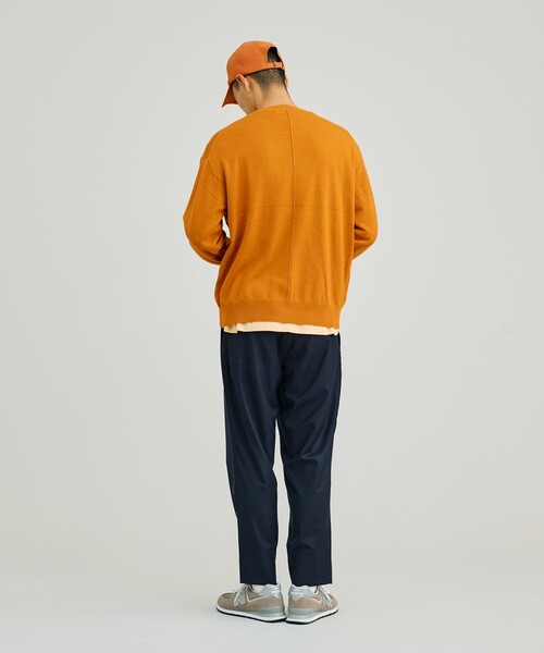 J.PRESS YORK STREET(ジェイプレスヨークストリート)の「【UNISEX】ANTI PILLING WOOL クルーネックニット(ニット/セーター・メンズ・ライトグレー系/ピンク系/オレンジ系/ダルブルー系/ブラック系/アイボリー系・SMALL/MEDIUM/LARGE)」の21枚目の写真