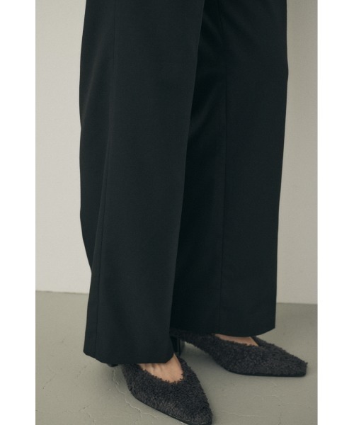 M_（エムアンダーバー）の「リサイクルポリエステル×レーヨン混紡ツイル素材 フックタックスラックス（スラックス・レディース・ブラック/ネイビー・1/2）」の15枚目の写真