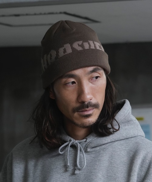 THRASHER（スラッシャー）の「MAG LOGO KNIT CAP BEANIE/スラッシャーロゴニットキャップ・ビーニー（ニットキャップ/ビーニー・メンズ・ブラック/アイボリー/ベージュ・FREE）」の3枚目の写真