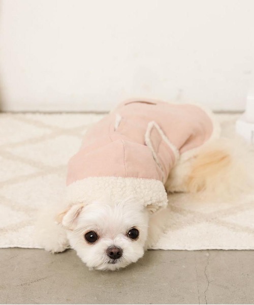 ムートン風フードボアケープ（ペットウェア）｜moncheri（モンシェリ）