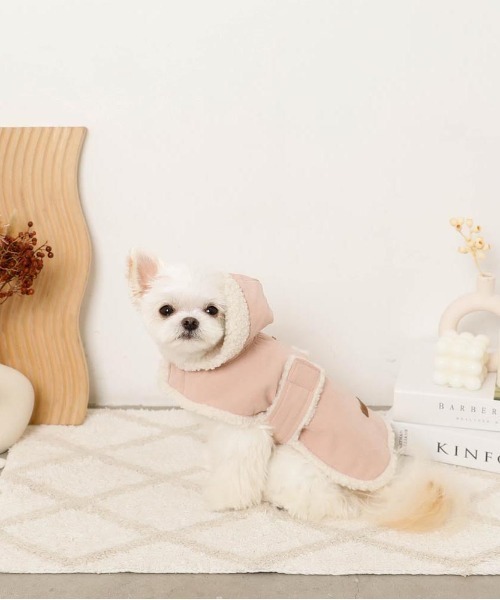 ムートン風フードボアケープ（ペットウェア）｜moncheri（モンシェリ）