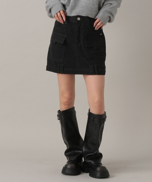 FOREVER 21（フォーエバー トゥエンティーワン）の「【2024FW】アソートカーゴミニスカート（スカート・レディース・ブラック/カーキ/ブラウン・SMALL/MEDIUM）」の2枚目の写真