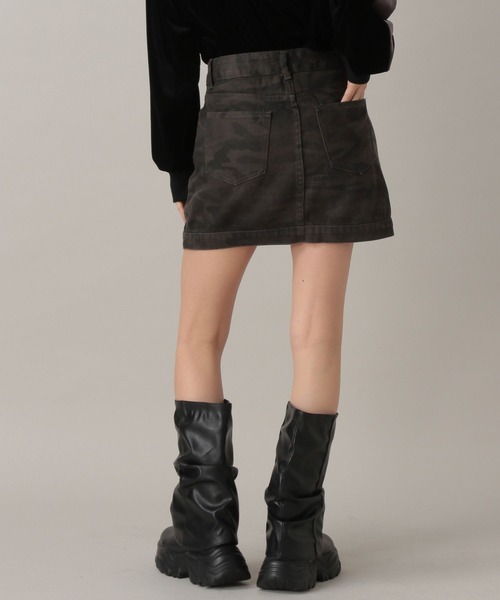 FOREVER 21（フォーエバー トゥエンティーワン）の「【2024FW】アソートカーゴミニスカート（スカート・レディース・ブラック/カーキ/ブラウン・SMALL/MEDIUM）」の8枚目の写真