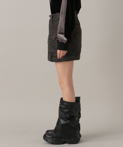 FOREVER 21（フォーエバー トゥエンティーワン）の「【2024FW】アソートカーゴミニスカート（スカート・レディース・ブラック/カーキ/ブラウン・SMALL/MEDIUM）」の20枚目の写真