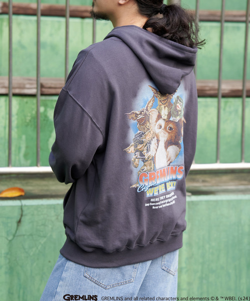 VENCEEXCHANGE（ヴァンスエクスチェンジ）の「GREMLINS グレムリン フォトプリント フロントジップパーカー（パーカー・メンズ・チャコール/セージグリーン/ワイン・M/L/LL）」の9枚目の写真
