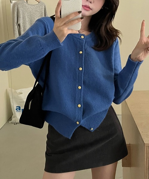 Doula Doula(ドゥーラドゥーラ)の「クルーネックニットカーディガン(ニット/セーター・レディース・ブラック/ライトピンク/ローズ/ブルー/グリーン/レッド/ダークグレー/イエロー・FREE)」の5枚目の写真