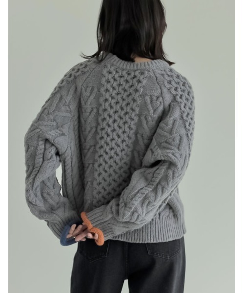 セール】[2024-25 WINTER COLLECTION]配色ハートケーブルニット