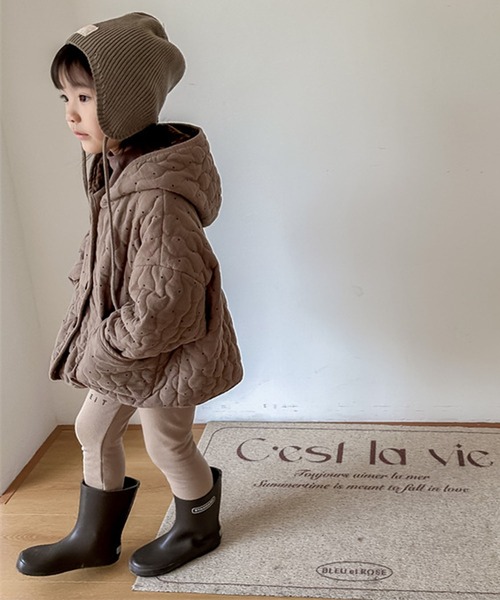 aimoha(アイモハ)の「【aimoha-KIDS-】フード付きキルティングジャケット (AW)(その他アウター・キッズ・オフホワイト/ブラウン/ベージュ・90/100/110/120/80/130)」の10枚目の写真
