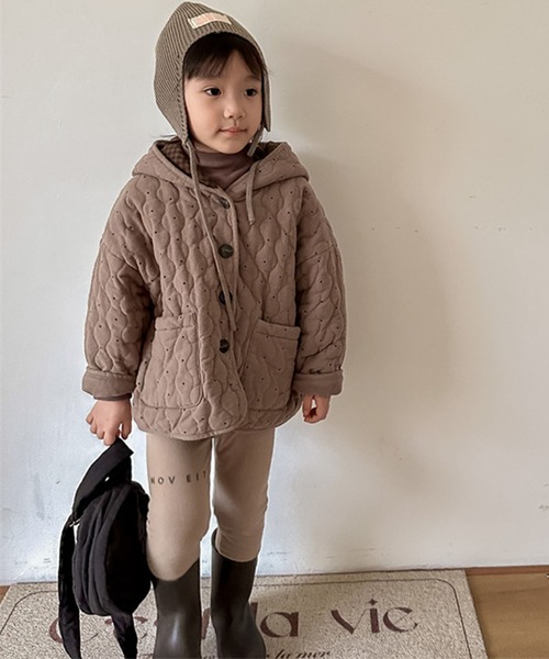 aimoha(アイモハ)の「【aimoha-KIDS-】フード付きキルティングジャケット (AW)(その他アウター・キッズ・オフホワイト/ブラウン/ベージュ・90/100/110/120/80/130)」の6枚目の写真
