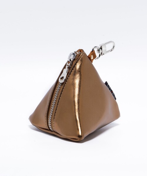 FREAK'S STORE（フリークスストア）の「SMAST/スマスト SMAST PYRAMID POUCH（ポーチ・メンズ・グレー/ブルー/ピンク/レンガ・ONE SIZE）」の4枚目の写真