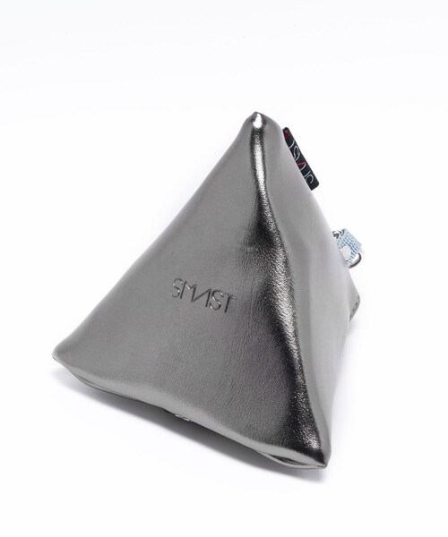 FREAK'S STORE（フリークスストア）の「SMAST/スマスト SMAST PYRAMID POUCH（ポーチ・メンズ・グレー/ブルー/ピンク/レンガ・ONE SIZE）」の20枚目の写真