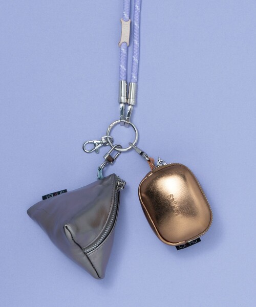 FREAK'S STORE（フリークスストア）の「SMAST/スマスト SMAST PYRAMID POUCH（ポーチ・メンズ・グレー/ブルー/ピンク/レンガ・ONE SIZE）」の17枚目の写真