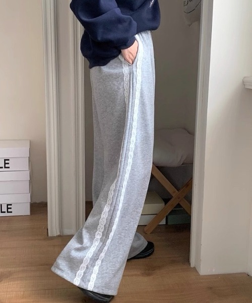 SHEENA(シーナ)の「サイドレースラインワイドスウェットパンツ(スウェットパンツ・レディース・グレー・M)」の17枚目の写真