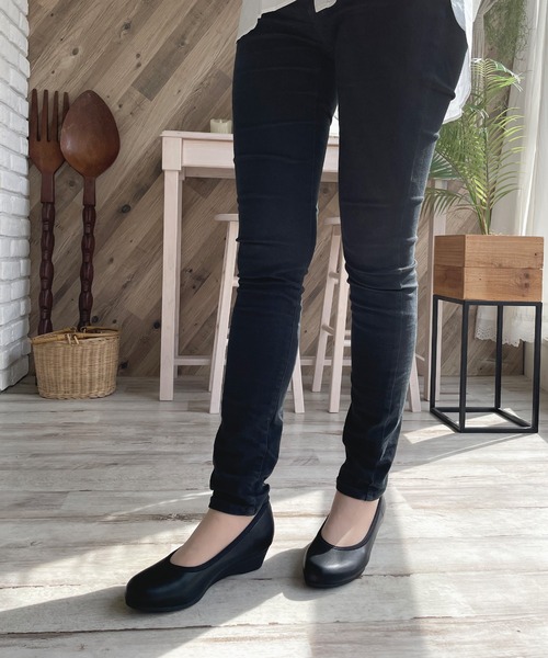 LUGG NAGG(ラグナグ)の「【addottona】ストレッチフィットコンフォートパンプス(パンプス・レディース・ブラック/ガンメタ/シルバー/ブラック系その他・LL/L/M/S)」の9枚目の写真