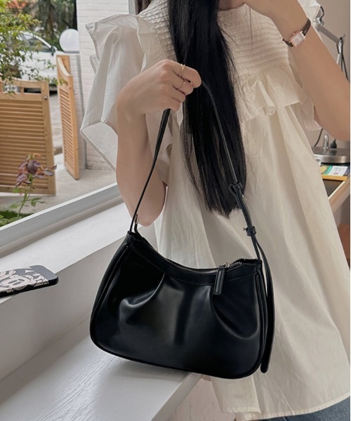 FREE STYLISTS(フリー スタイリスト)の「Y2K シャーリングミニレザートートバッグ/ショルダーバッグ(ショルダーバッグ・レディース・ブラック/ホワイト/イエロー・FREE)」の18枚目の写真