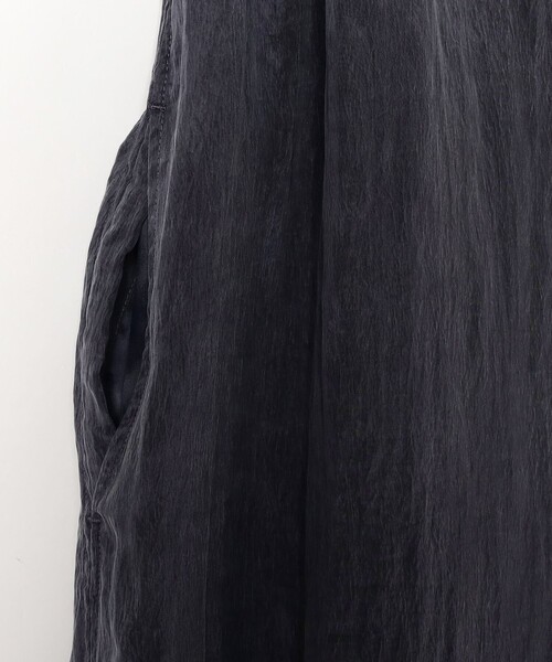 Ray BEAMS（レイビームス）の「RBS / フィブリル サテン キャミ ワンピース（ワンピース・レディース・ダークブラウン/ネイビー・0/1）」の12枚目の写真