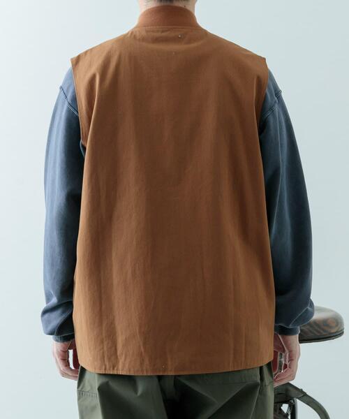 ITEMS URBANRESEARCH（アイテムズ アーバンリサーチ）の「ジップアップ コットンワークベスト（ベスト・メンズ・ブラウン/ブルー系その他/ブラック・LARGE/MEDIUM）」の4枚目の写真