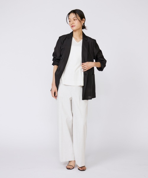 INED（イネド）の「シェルタリングドライ美脚ワイドパンツ（その他パンツ・レディース・ネイビー/ベージュ/ブルー/オフホワイト・11号/9号/7号）」の10枚目の写真