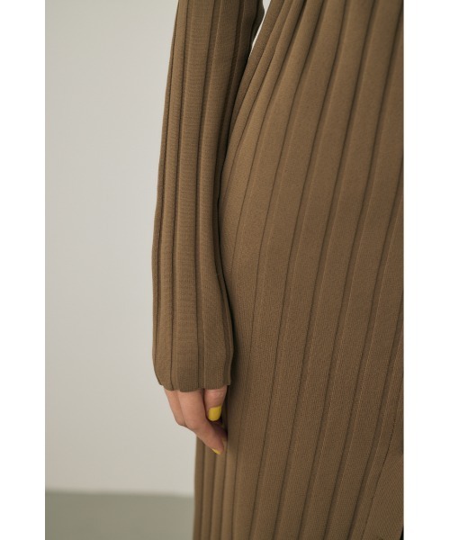 M_(エムアンダーバー)の「【M_】BUTTON UP KNIT ドレス(ワンピース・レディース・ライトグリーン/ブラック/カーキ・1/2)」の20枚目の写真