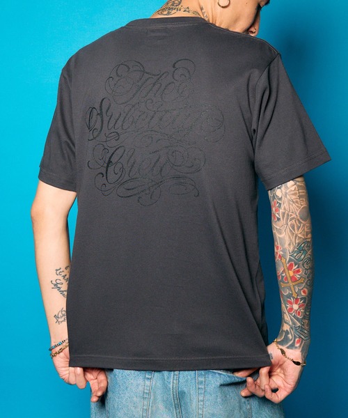 Subciety（サブサエティ）の「Club tee（Tシャツ/カットソー・メンズ・ブラック×ホワイト/ホワイト×ピンク/ブラック×ブラック/ホワイト×ブラック/ホワイト×ブルー/ブラック×ブルー/スミクロ/ピンク・SMALL/MEDIUM/LARGE/X-LARGE/XX-LARGE）」の7枚目の写真