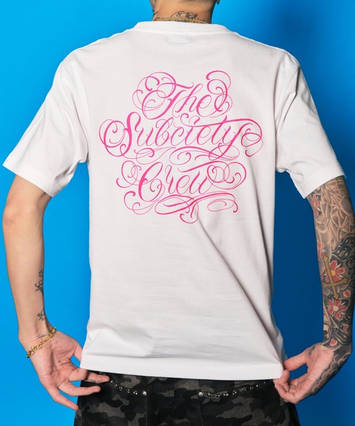 Subciety(サブサエティ)の「Club tee(Tシャツ/カットソー・メンズ・ブラック×ホワイト/ホワイト×ピンク/ブラック×ブラック/ホワイト×ブラック・SMALL/MEDIUM/LARGE/X-LARGE/XX-LARGE)」の2枚目の写真