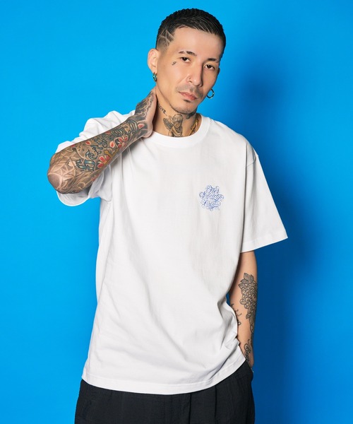 Subciety(サブサエティ)の「Club tee(Tシャツ/カットソー・メンズ・ブラック×ホワイト/ホワイト×ピンク/ブラック×ブラック/ホワイト×ブラック・SMALL/MEDIUM/LARGE/X-LARGE/XX-LARGE)」の21枚目の写真