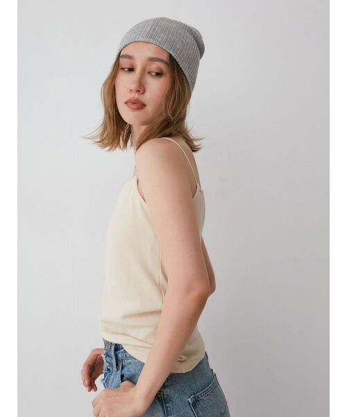 Ungrid（アングリッド）の「パット付きスクエアキャミソール（キャミソール・レディース・ブラック/アイボリー/レッド・FREE）」の12枚目の写真