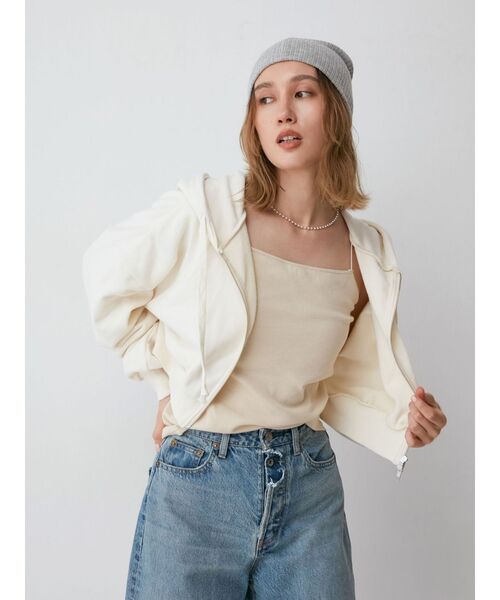 Ungrid（アングリッド）の「パット付きスクエアキャミソール（キャミソール・レディース・ブラック/アイボリー/レッド・FREE）」の14枚目の写真