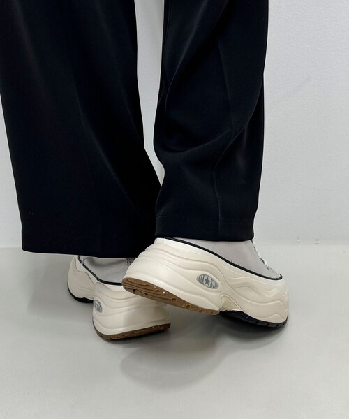 CONVERSE(コンバース)の「【CONVERSE/コンバース】オールスターサージトレーナーHI(スニーカー・レディース・ライトグレー・24.5/23.5)」の4枚目の写真