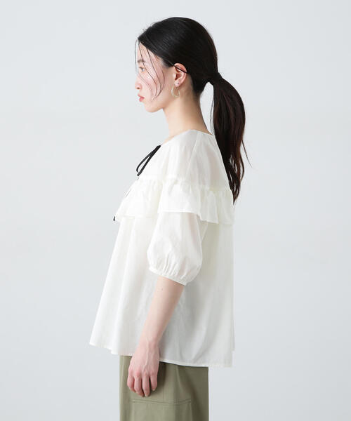 N.（N. Natural Beauty Basic）（エヌエヌナチュラルビューティーベーシック）の「ラッフルバイカラーリボンブラウス（シャツ/ブラウス・レディース・オフホワイト/ブルー/ベージュ・MEDIUM）」の11枚目の写真