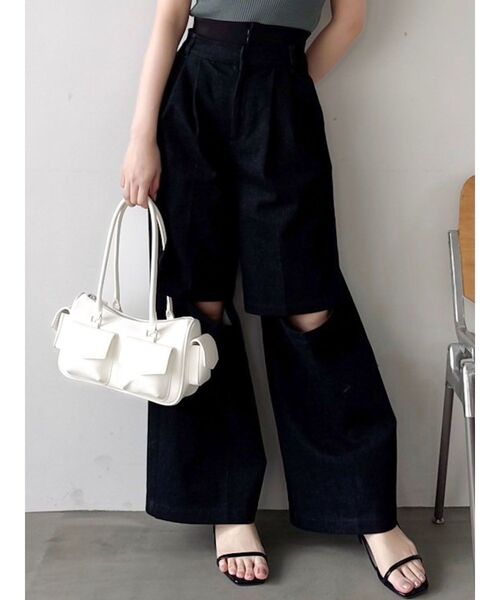 dazzlin（ダズリン）の「ダブルオープンカーゴパンツ（その他パンツ・レディース・ブラック/ベージュ・SMALL/MEDIUM）」の2枚目の写真